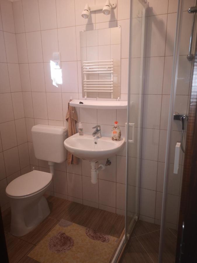 Eszter-Haz Vendeghaz Kerekegyhaza Hotell Eksteriør bilde